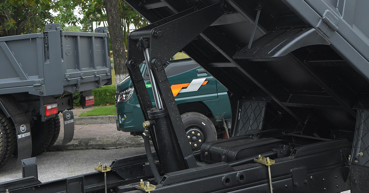 Xe ben TMT 3t5 3 khối 70hp